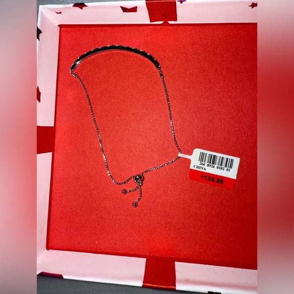 Emerald Gemstone Sterling Silver Bolo Bracelet - Picture 4 of 12